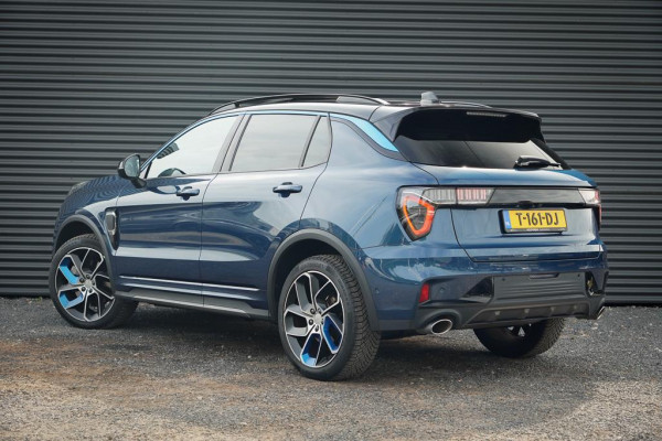 Lynk & Co 01 1.5 / Pano / Navi / 360 / ACC / Carplay