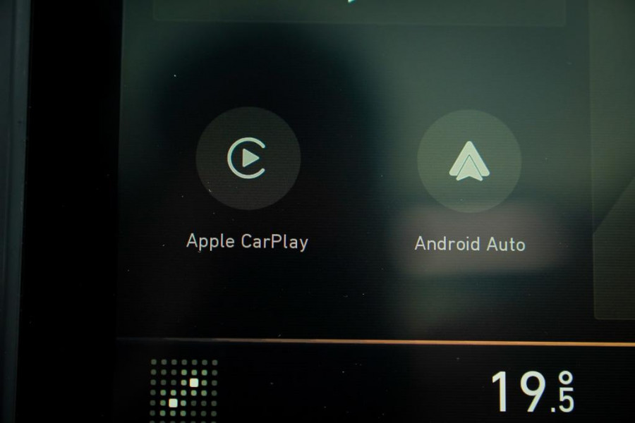 Lynk & Co 01 1.5 / Pano / Navi / 360 / ACC / Carplay