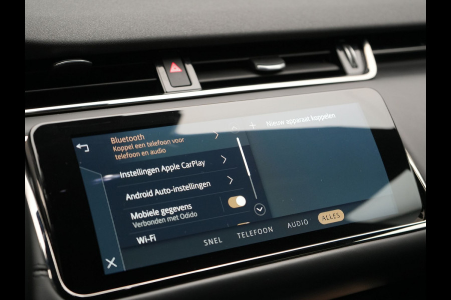 Land Rover Range Rover Evoque P300e AWD R-Dynamic HSE Plug in Hybrid 300pk Dealer O.H PHEV | Trekhaak Afneembaar | 360 Camera | Adaptive Cruise | Lederen Sportstoelen Memory & Verwarmd | Meridian Surround | Apple Carplay | Lane Assist | Keyless | Stuur Verwarmd | Blis | Naviga