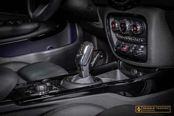 MINI Clubman 1.5 One Classic|Pano|HUD|Carplay|Dealer
