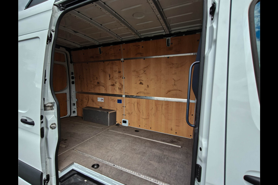 Mercedes-Benz Sprinter 317 L2H2 Automaat 170PK MBUX Airco