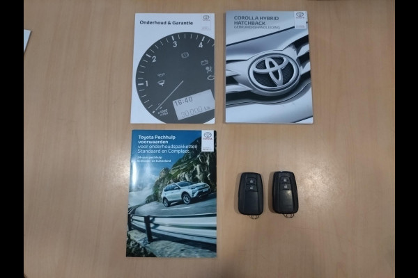 Toyota Corolla Touring Sports 1.8 Hybrid First Edition dealer onderhouden !