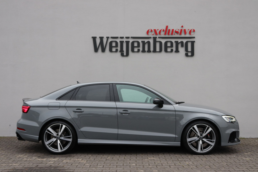Audi RS3 Limousine 2.5 TFSI Quattro B&O Virtual RS Sportstoelen