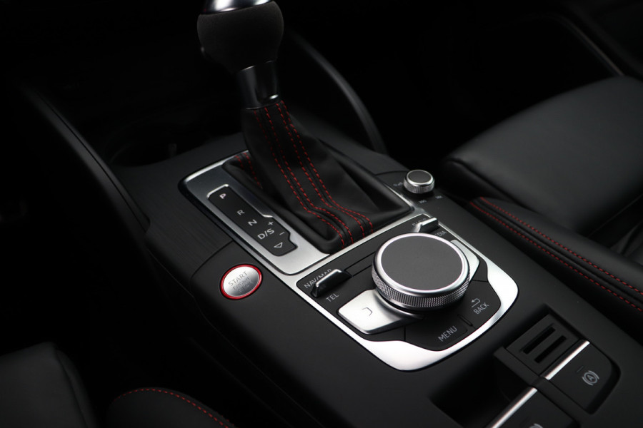 Audi RS3 Limousine 2.5 TFSI Quattro B&O Virtual RS Sportstoelen