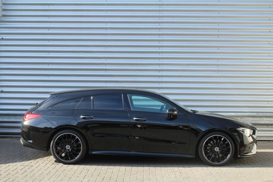 Mercedes-Benz CLA-Klasse Shooting Brake 200 164pk Business Solution AMG AUTOMAAT NL-Auto NAP Clima Cruise Navi Camera Carplay Burmester Dig. Cockpit El. Klep 18"LMV