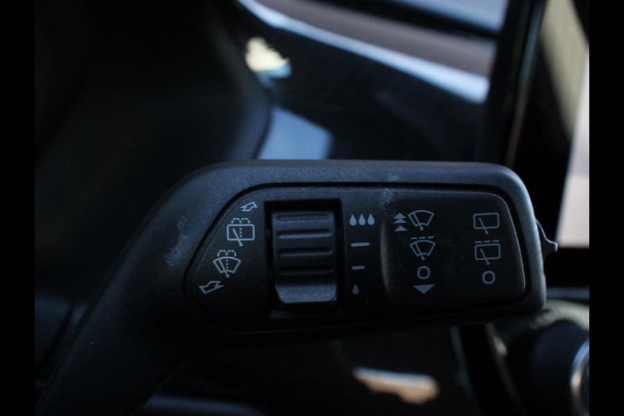 Ford Fiesta 1.0 EcoBoost 125pk Active X | Navigatie | Apple Carplay/Android Auto | Climate Control | Cruise Control | Parkeer sensoren | Stoelverwarming
