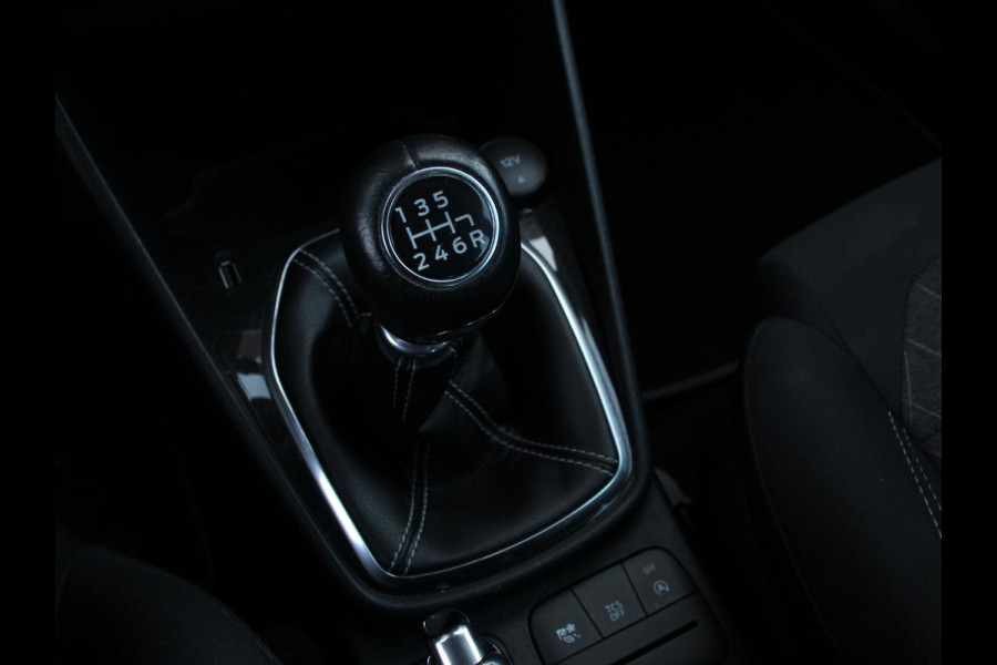 Ford Fiesta 1.0 EcoBoost 125pk Active X | Navigatie | Apple Carplay/Android Auto | Climate Control | Cruise Control | Parkeer sensoren | Stoelverwarming