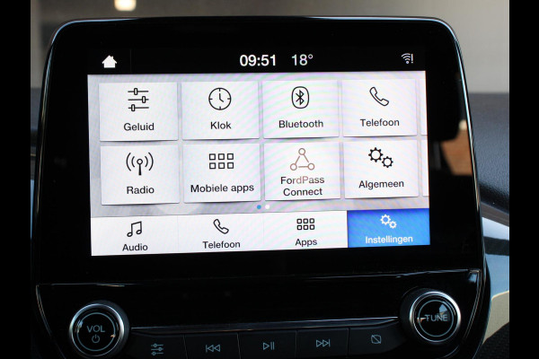 Ford Fiesta 1.0 EcoBoost 125pk Active X | Navigatie | Apple Carplay/Android Auto | Climate Control | Cruise Control | Parkeer sensoren | Stoelverwarming