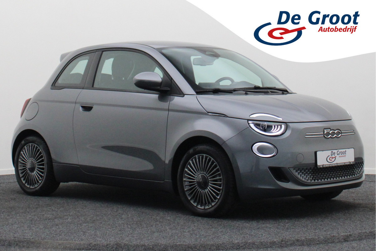 Fiat 500 Icon 42 kWh Full LED, Virtual Cockpit, Camera, Lane Assist, Apple Carplay, DAB, 16" Fiat 500 Icon 42 kWh Full LED, Virtual Cockpit, Camera, Lane Assist, Apple Carplay, DAB, 16"
