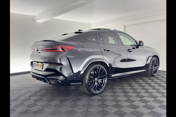 BMW X6 M50d High Executive AWD (INCL-BTW) Aut. *PANO | HEAD-UP | LASER-LIGHT | LUXURY-LEATHER | ADAPTIVE-CRUISE | SOFT-CLOSE | HARMAN/KARDON | BLIND-SPOT | MEMORY-PACK | BMW-INDIVIDUAL | HEATED-SPORTSEATS | TOP-VIEW | TOWB