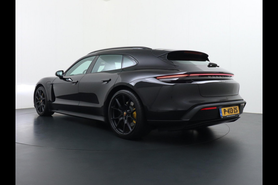 Porsche Taycan Sport Turismo 83 kWh VAN: 69.900,- VOOR: 64.770,- UW HERFSTVOORDEEL: 5.130,- EURO DEALER ONDERHOUDEN | SPORTCHRONO | 14WEGS COMFORSTOELEN | WARMTEPOMP | BOSE | BTW VERREKENBAAR
