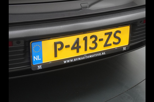 Porsche Taycan Sport Turismo 83 kWh VAN: 69.900,- VOOR: 64.770,- UW HERFSTVOORDEEL: 5.130,- EURO DEALER ONDERHOUDEN | SPORTCHRONO | 14WEGS COMFORSTOELEN | WARMTEPOMP | BOSE | BTW VERREKENBAAR