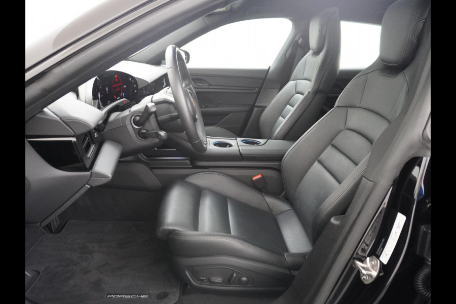 Porsche Taycan Sport Turismo 83 kWh VAN: 69.900,- VOOR: 64.770,- UW HERFSTVOORDEEL: 5.130,- EURO DEALER ONDERHOUDEN | SPORTCHRONO | 14WEGS COMFORSTOELEN | WARMTEPOMP | BOSE | BTW VERREKENBAAR