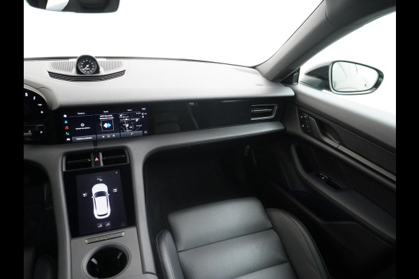 Porsche Taycan Sport Turismo 83 kWh VAN: 69.900,- VOOR: 64.770,- UW HERFSTVOORDEEL: 5.130,- EURO DEALER ONDERHOUDEN | SPORTCHRONO | 14WEGS COMFORSTOELEN | WARMTEPOMP | BOSE | BTW VERREKENBAAR