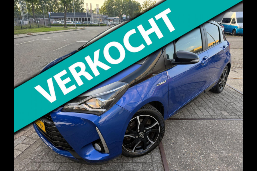 Toyota Yaris 1.5 Hybrid Bi-Tone 136PK NAVI CLIMA NAP LANE-ASSIST KEYLESS