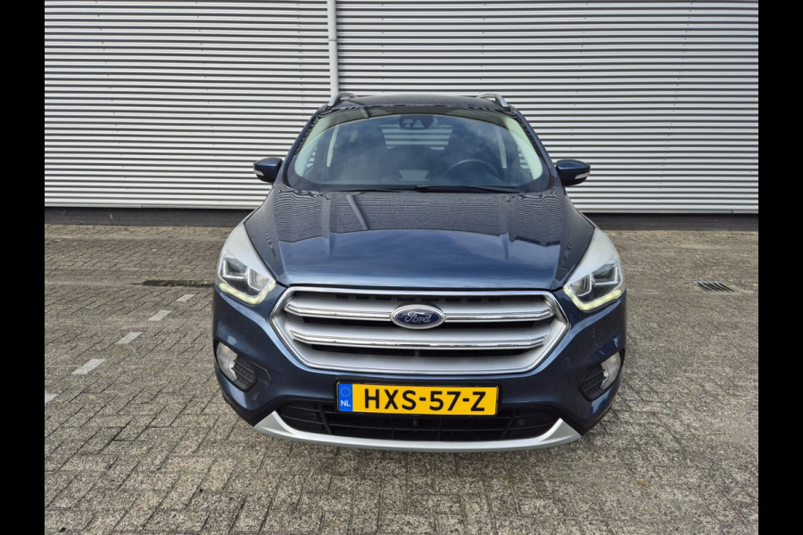 Ford Kuga 1.5 EcoBoost Titanium ,airco,cruise,applecarplay/android,navigatie/camera,parkeersensoren,trekhaak,