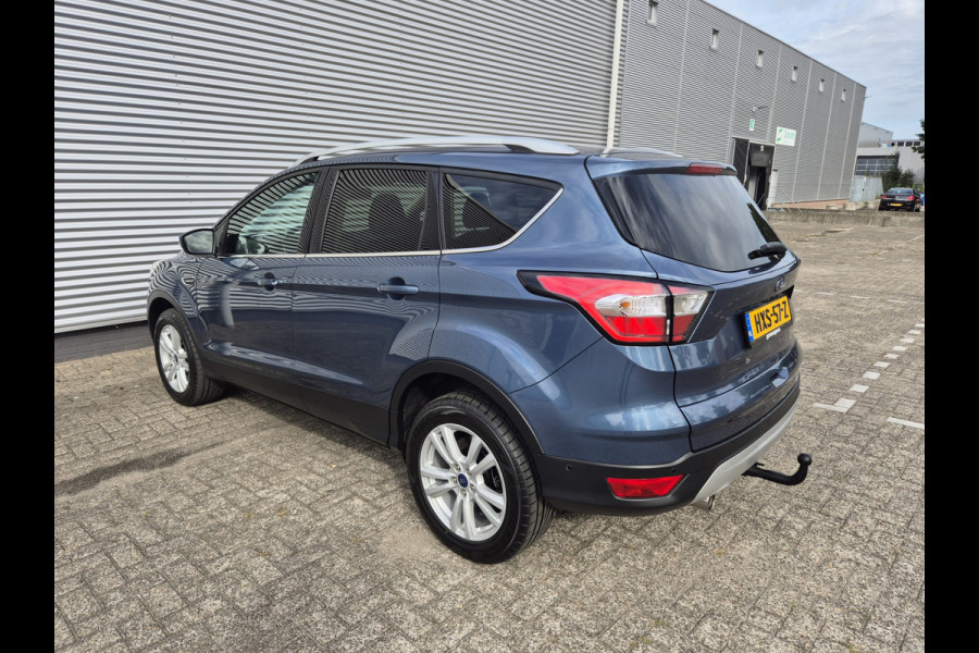 Ford Kuga 1.5 EcoBoost Titanium ,airco,cruise,applecarplay/android,navigatie/camera,parkeersensoren,trekhaak,