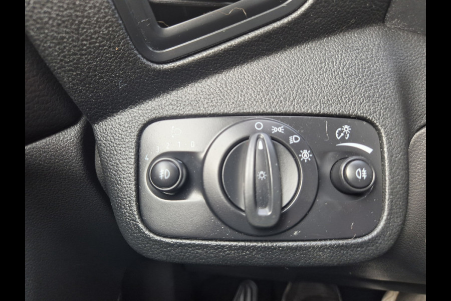 Ford Kuga 1.5 EcoBoost Titanium ,airco,cruise,applecarplay/android,navigatie/camera,parkeersensoren,trekhaak,