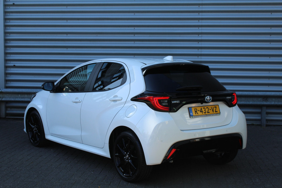 Toyota Yaris 1.5 Hybrid 116pk Executive Automaat NL-Auto NAP 10 Jaar Garantie Clima Cruise Navi Carplay Camera 17"LMV Stoelverwarming