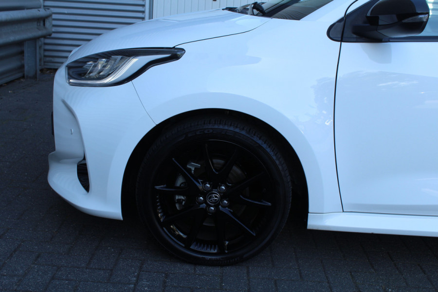 Toyota Yaris 1.5 Hybrid 116pk Executive Automaat NL-Auto NAP 10 Jaar Garantie Clima Cruise Navi Carplay Camera 17"LMV Stoelverwarming