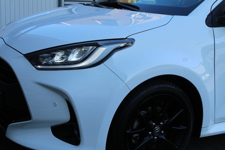 Toyota Yaris 1.5 Hybrid 116pk Executive Automaat NL-Auto NAP 10 Jaar Garantie Clima Cruise Navi Carplay Camera 17"LMV Stoelverwarming
