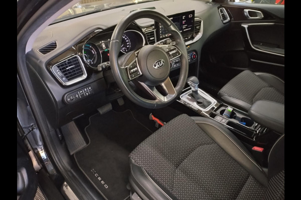 Kia Xceed 1.6 GDi PHEV DynamicLine Dealer onderhouden!