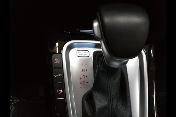 Kia Xceed 1.6 GDi PHEV DynamicLine Dealer onderhouden!