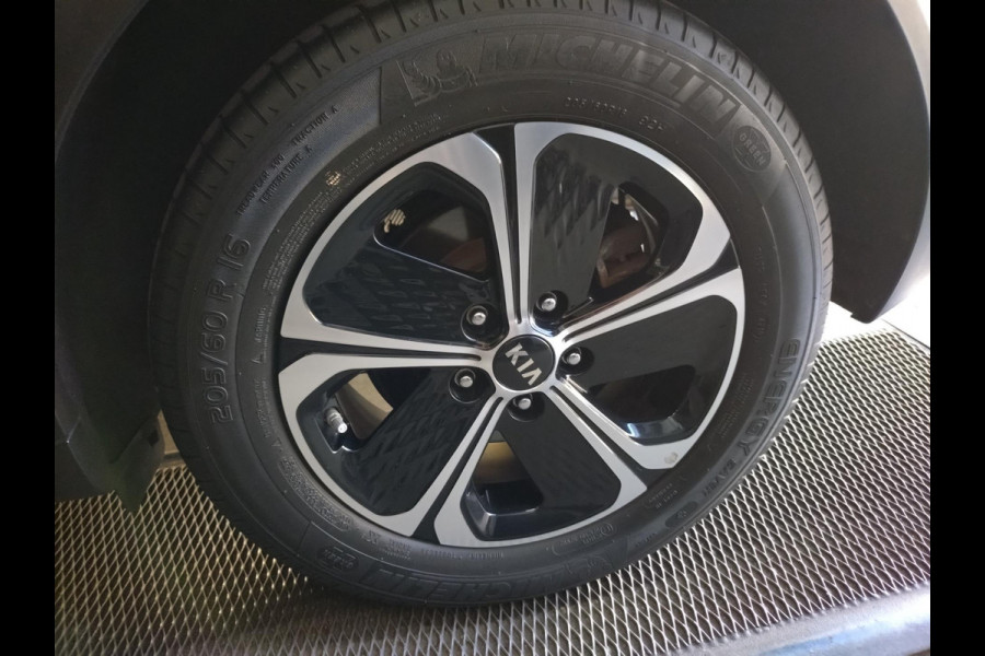 Kia Xceed 1.6 GDi PHEV DynamicLine Dealer onderhouden!