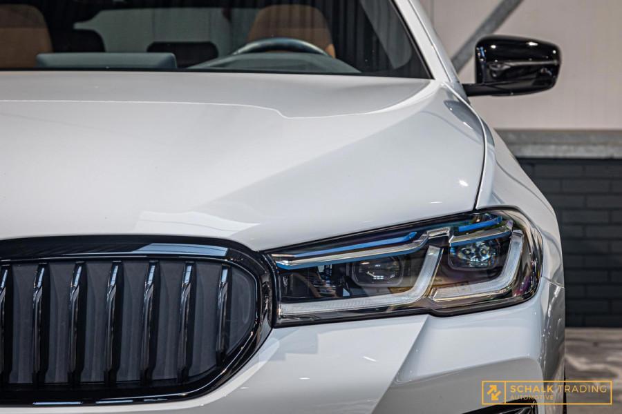BMW 5 Serie Touring 530i xDrive|M-sport|Laser|FULL|HUD|Pano|