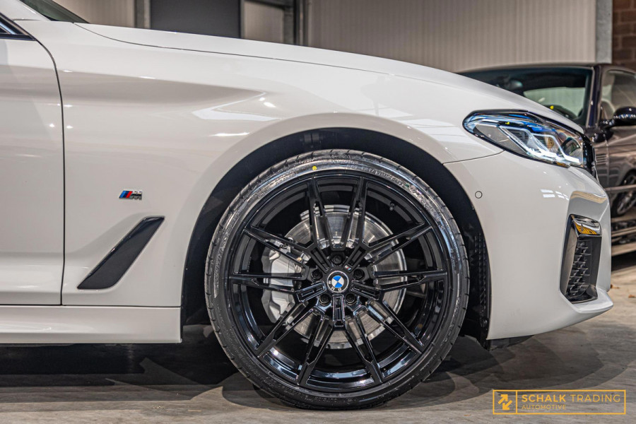 BMW 5 Serie Touring 530i xDrive|M-sport|Laser|FULL|HUD|Pano|