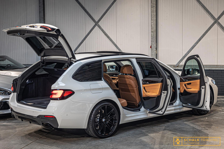 BMW 5 Serie Touring 530i xDrive|M-sport|Laser|FULL|HUD|Pano|