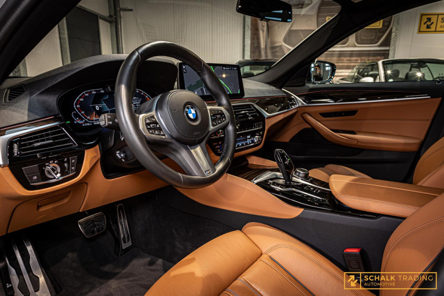 BMW 5 Serie Touring 530i xDrive|M-sport|Laser|FULL|HUD|Pano|