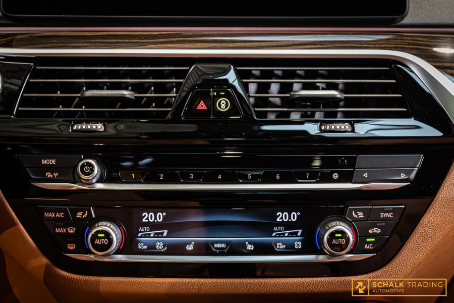BMW 5 Serie Touring 530i xDrive|M-sport|Laser|FULL|HUD|Pano|