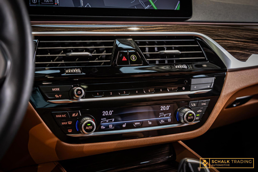 BMW 5 Serie Touring 530i xDrive|M-sport|Laser|FULL|HUD|Pano|
