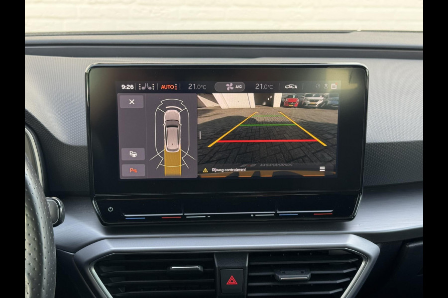 Seat Leon Sportstourer 1.5 TSI FR Launch Edition Camera Led Navigatie Carplay Verwarmde stoelen en stuur