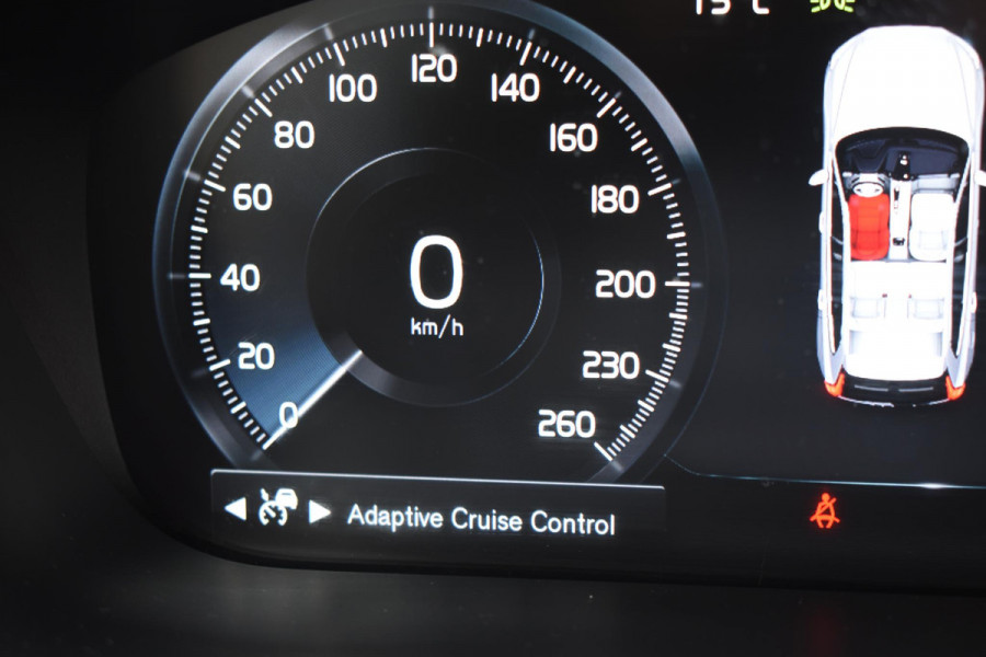 Volvo XC60 T5 250PK Automaat AWD Inscription / Navigatie / Cruise Control / Panorama Dak / Leder / LM Velgen /