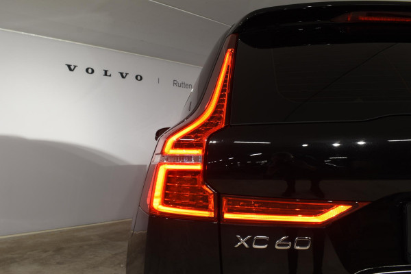 Volvo XC60 T5 250PK Automaat AWD Inscription / Navigatie / Cruise Control / Panorama Dak / Leder / LM Velgen /