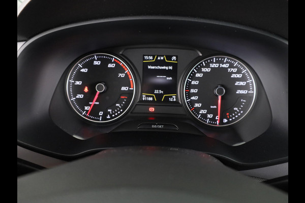 Seat León ST 1.4 EcoTSI Xcellence 150pk | Panoramadak | Full Led koplampen | 17 inch lichtmetalen velgen | Navigatie