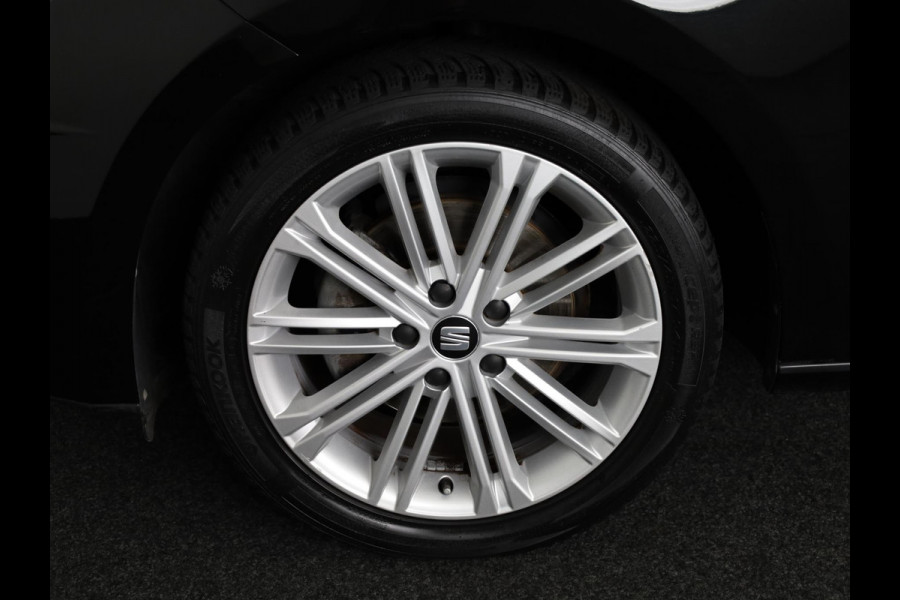 Seat León ST 1.4 EcoTSI Xcellence 150pk | Panoramadak | Full Led koplampen | 17 inch lichtmetalen velgen | Navigatie