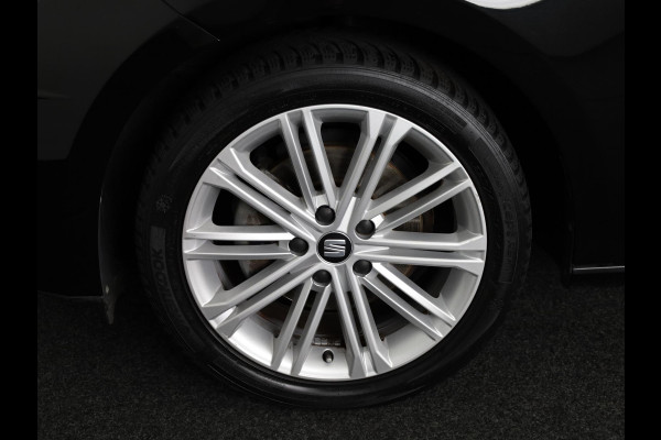 Seat León ST 1.4 EcoTSI Xcellence 150pk | Panoramadak | Full Led koplampen | 17 inch lichtmetalen velgen | Navigatie