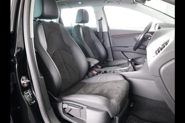 Seat León ST 1.4 EcoTSI Xcellence 150pk | Panoramadak | Full Led koplampen | 17 inch lichtmetalen velgen | Navigatie