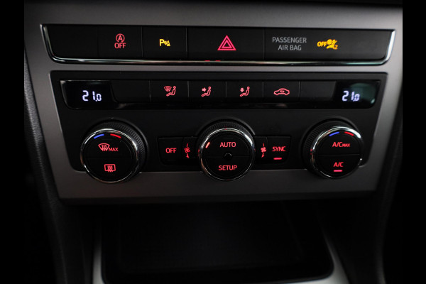 Seat León ST 1.4 EcoTSI Xcellence 150pk | Panoramadak | Full Led koplampen | 17 inch lichtmetalen velgen | Navigatie