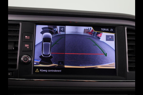 Seat León ST 1.4 EcoTSI Xcellence 150pk | Panoramadak | Full Led koplampen | 17 inch lichtmetalen velgen | Navigatie