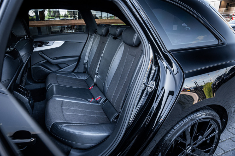 Audi A4 Avant 35 TFSI S edition - S Line | Panorama | ACC | Keyless | Camera