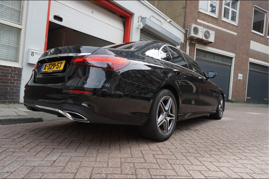 Mercedes-Benz E-Klasse 200 d Business Solution AMG | NL AUTO | 1ste Eigenaar | Dealer onderhouden | Panoramadak | Sfeerverlichting | Leder | 360 camera | Cruise + Lane | Burmester