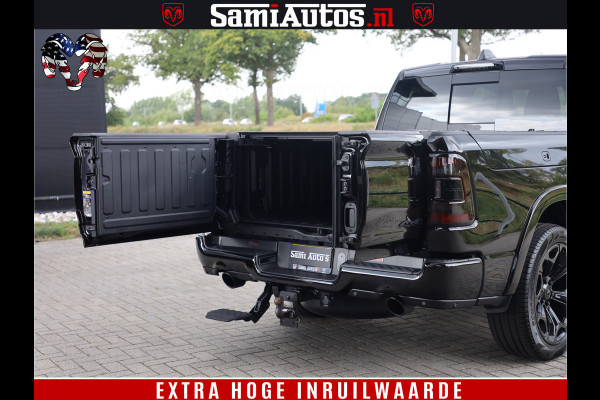 Dodge Ram 1500 DIAMOND LIMITED NIGHT 5.7 V8 | BLACK OPS | MULTITAILGATE | PANO | ADAPTIVE CRUISE | 360CAM | APPLE CARPLAY | PRINS LPG ONDERBOUW | LUCHTVERING | 4X4 | Comfortabele Dubbele Cabine met Royale 5 Zitplaatsen | BEUTY | MEEST COMPLETE UITVOERING | ALLES IN ZWART & WIELEN HOOGGLANS ZWART |