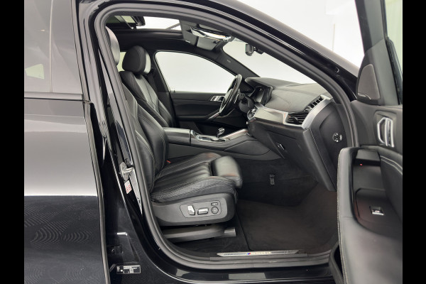BMW X6 M50d High Executive AWD (INCL-BTW) Aut. *PANO | HEAD-UP | LASER-LIGHT | LUXURY-LEATHER | ADAPTIVE-CRUISE | SOFT-CLOSE | HARMAN/KARDON | BLIND-SPOT | MEMORY-PACK | BMW-INDIVIDUAL | HEATED-SPORTSEATS | TOP-VIEW | TOWB