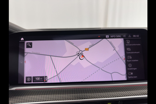 BMW X6 M50d High Executive AWD (INCL-BTW) Aut. *PANO | HEAD-UP | LASER-LIGHT | LUXURY-LEATHER | ADAPTIVE-CRUISE | SOFT-CLOSE | HARMAN/KARDON | BLIND-SPOT | MEMORY-PACK | BMW-INDIVIDUAL | HEATED-SPORTSEATS | TOP-VIEW | TOWB