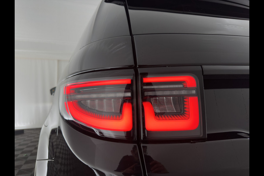 Land Rover Discovery Sport P300e 1.5 R-Dynamic Sportpack HSE AWD (INCL-BTW) *PANO | LUXURY-LEATHER | MERIDIAN-AUDIO | FULL-LED | MEMORY-PACK | DIGI-COCKPIT | NAVI-FULLMAP | CAMERA | KEYLESS | PRIVACY-GLASS | DAB | SHIFT-PADDLES | TOWBAR | LANE-ASSIST | 20'