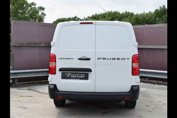 Peugeot e-Expert EV L3 75 kWh 3 ZITS | 0% RENTE | NAVI & CARPLAY | ACHTERUITRIJCAMERA MET SENSOREN | E.C.C. | UIT VOORRAAD LEVERBAAR